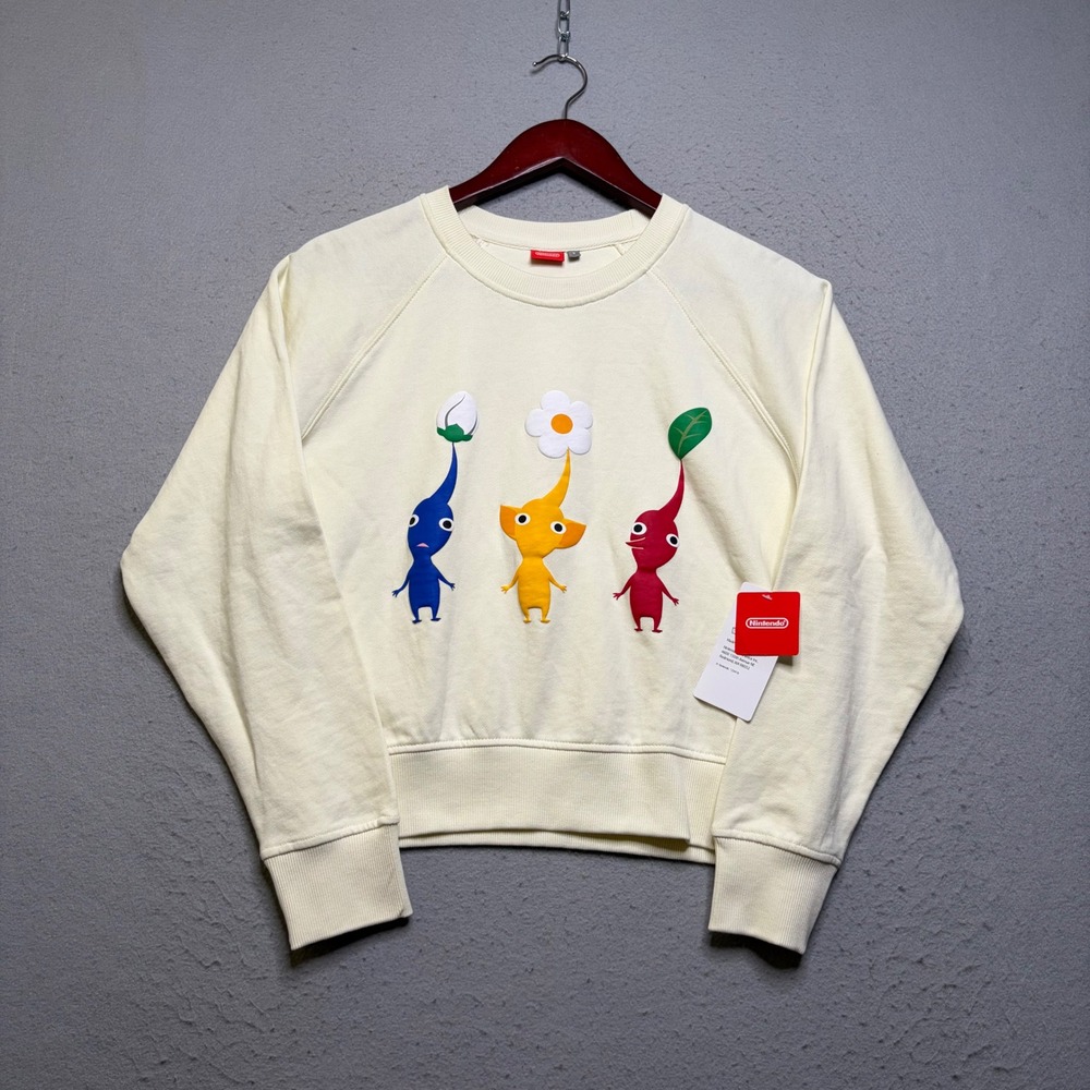 Nintendo Pikmin Sweatshirt Women Small Cream Puff Print Cropped Pullover NWT